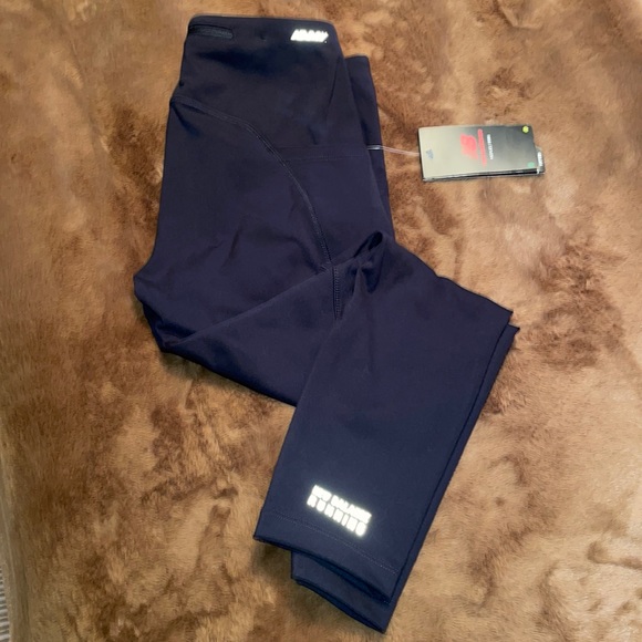 New Balance run crop tight - Picture 1 of 5